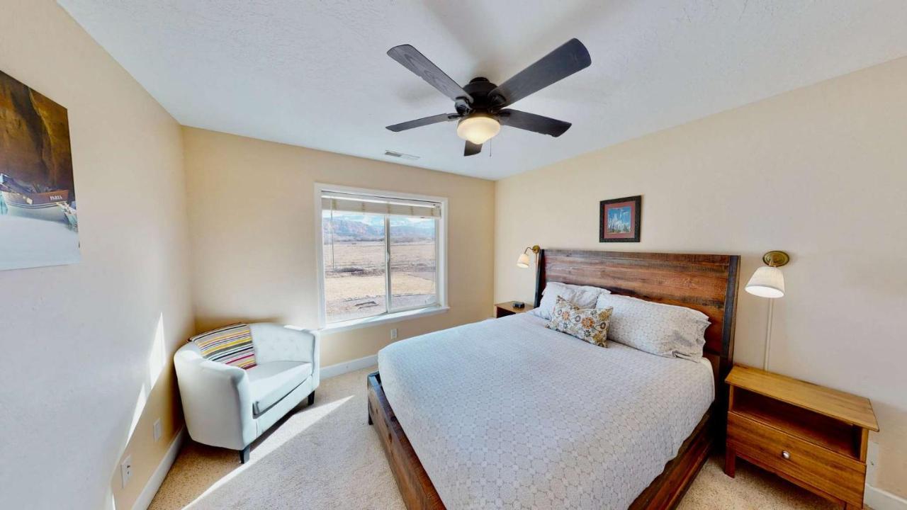 Moab Desert Home, 4 Bedroom Private House, Sleeps 10, Pet Friendly Exteriör bild