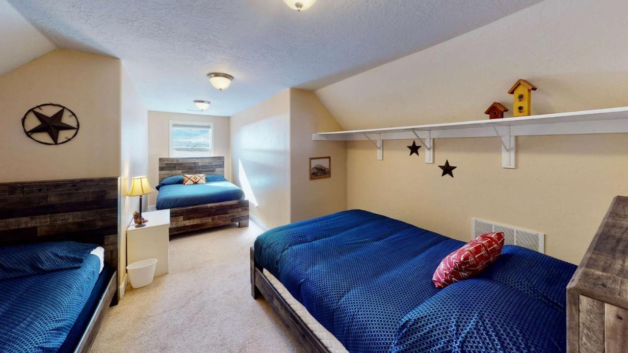 Moab Desert Home, 4 Bedroom Private House, Sleeps 10, Pet Friendly Exteriör bild
